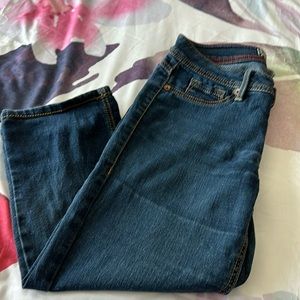 17/21 Cropped Jeans
